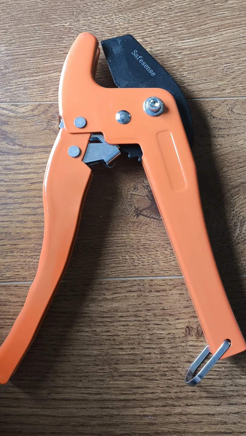 SafeSense Vinyl Pipe Cutter - photo 5