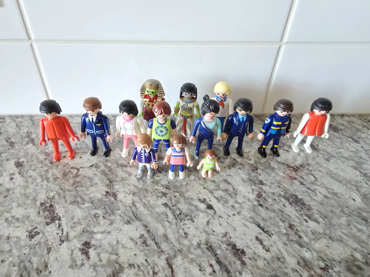 Playmobil Characters - photo 2