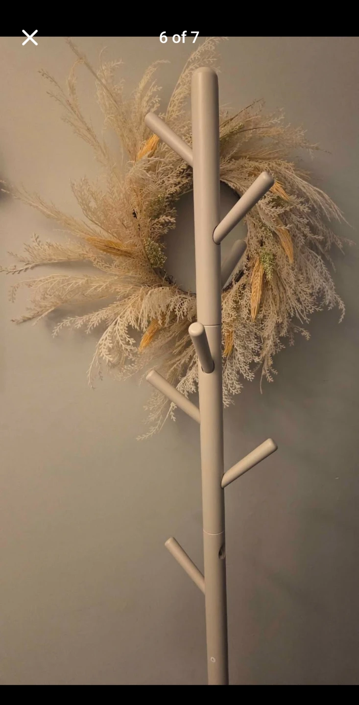 Coat Rack with 8 Hooks