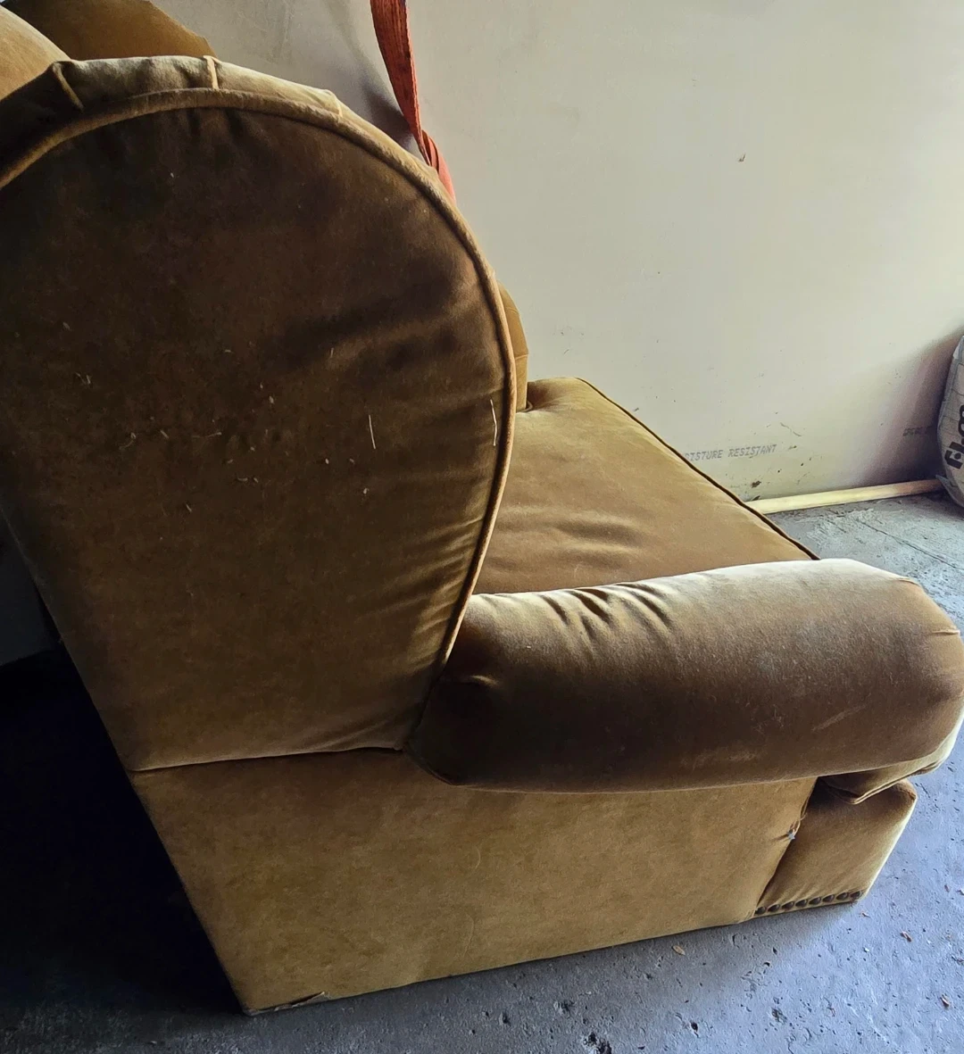 Vintage Velvet Wingback Armchair - Brown - photo 2