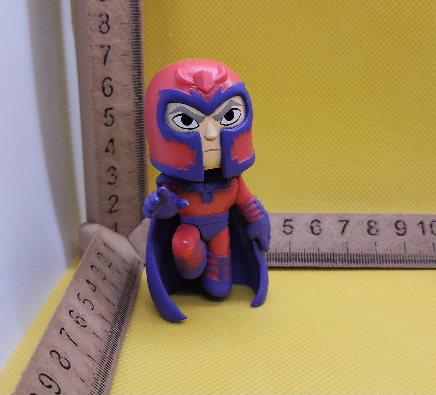 Funko X-Men Mystery Mini Figure (Magneto) - photo 3