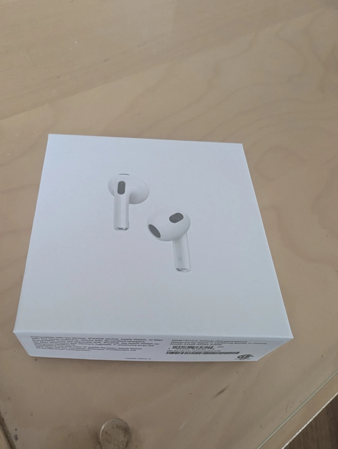 Apple AirPods (3rd generation) with MagSafe Charging Case