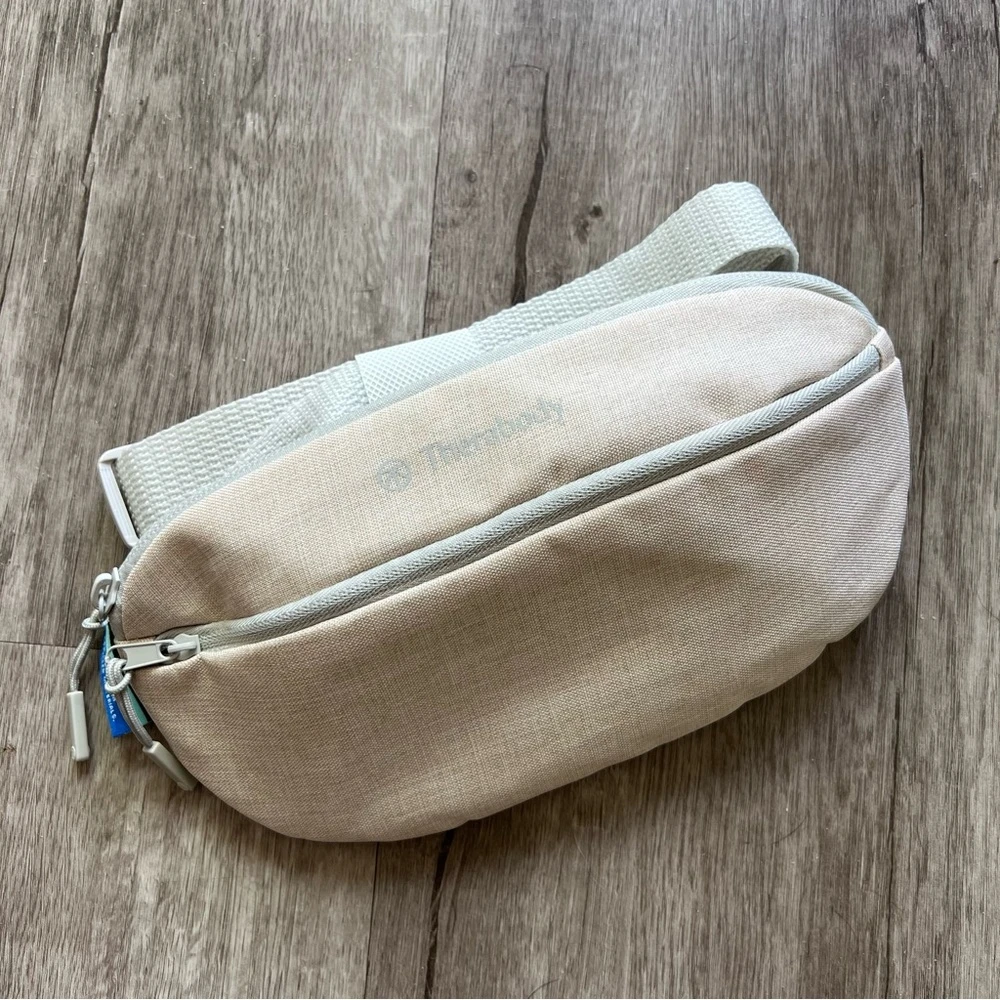 Therabody Fanny Pack - brand new - cream/beige - photo 2