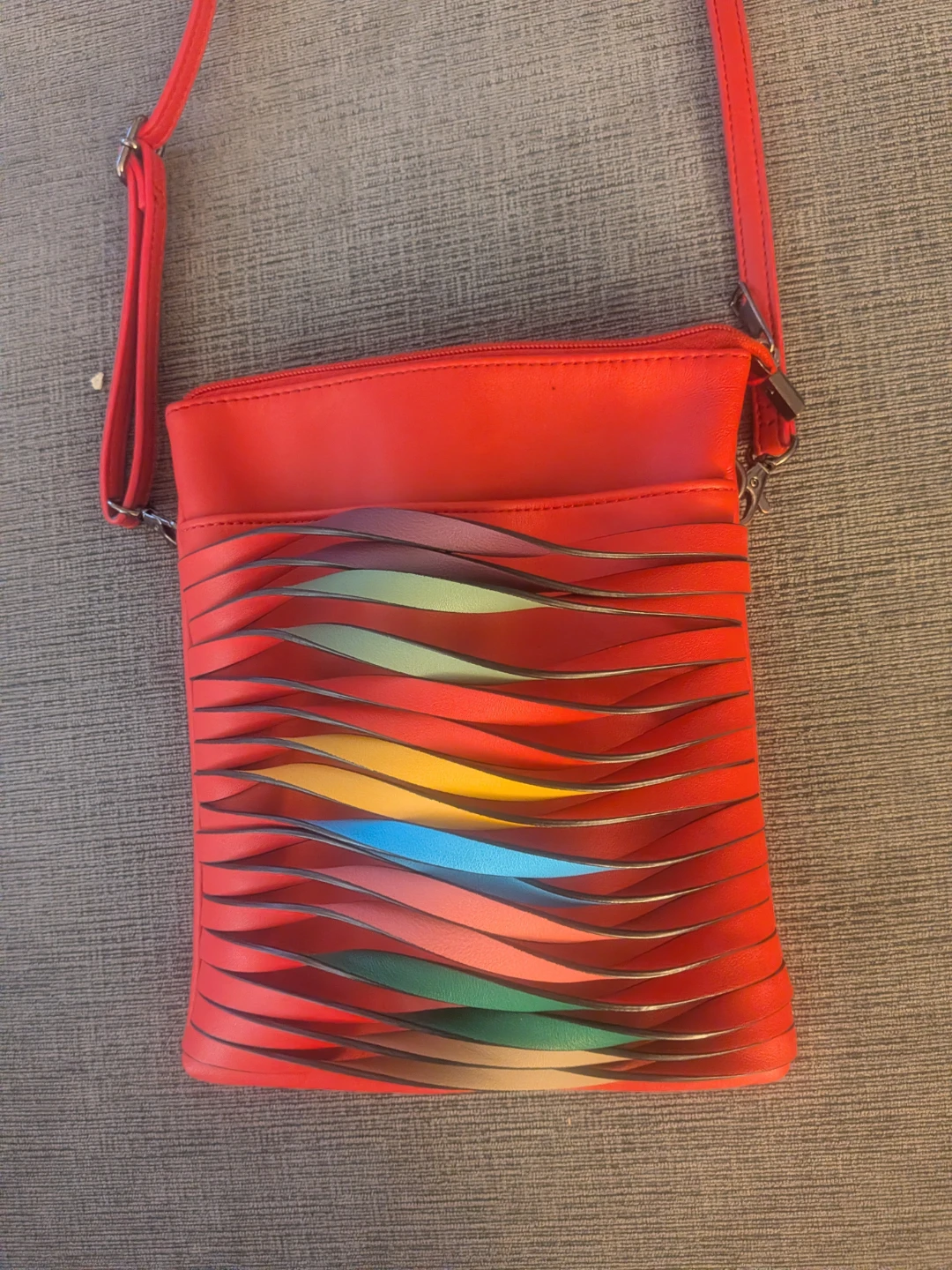 Rainbow Twist purse pick up in st Albert