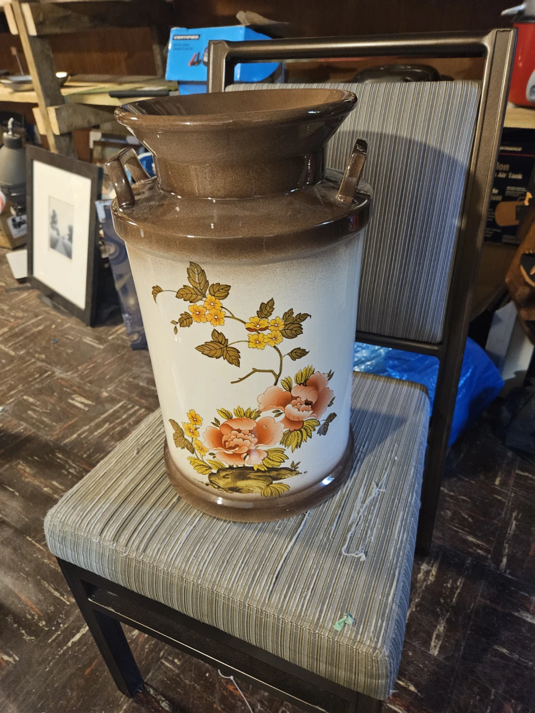 Vintage Ceramic Milk Jug with Floral Design - photo 2