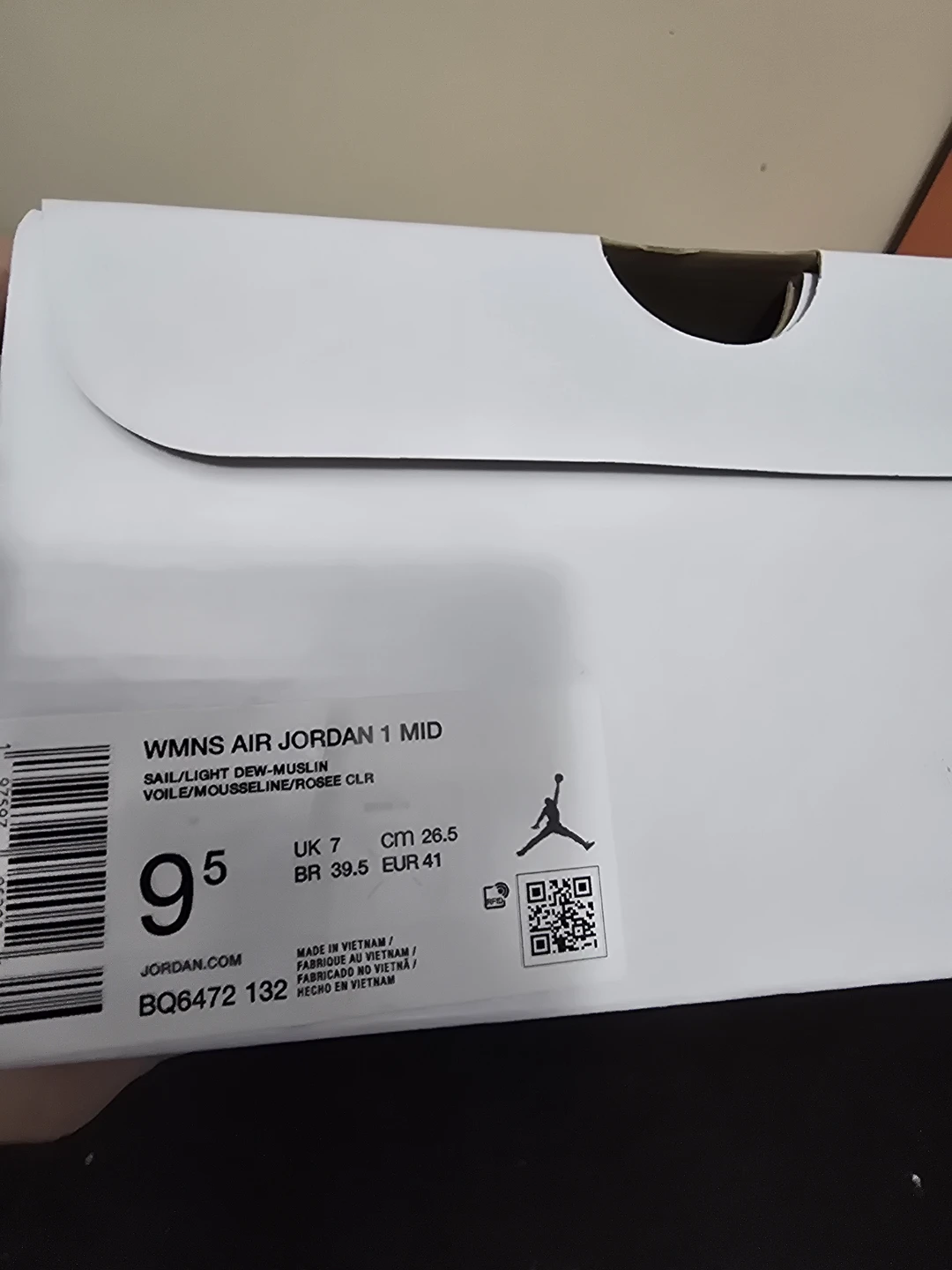 Nike Air Jordan 1 Mid Women's Size 9.5 - photo 3