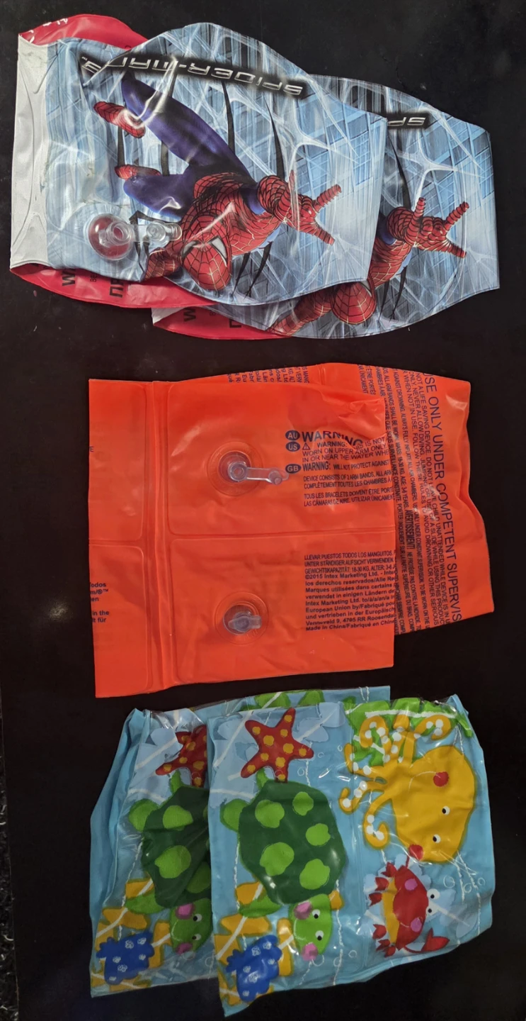 Floaties and swimming tubes - photo 4