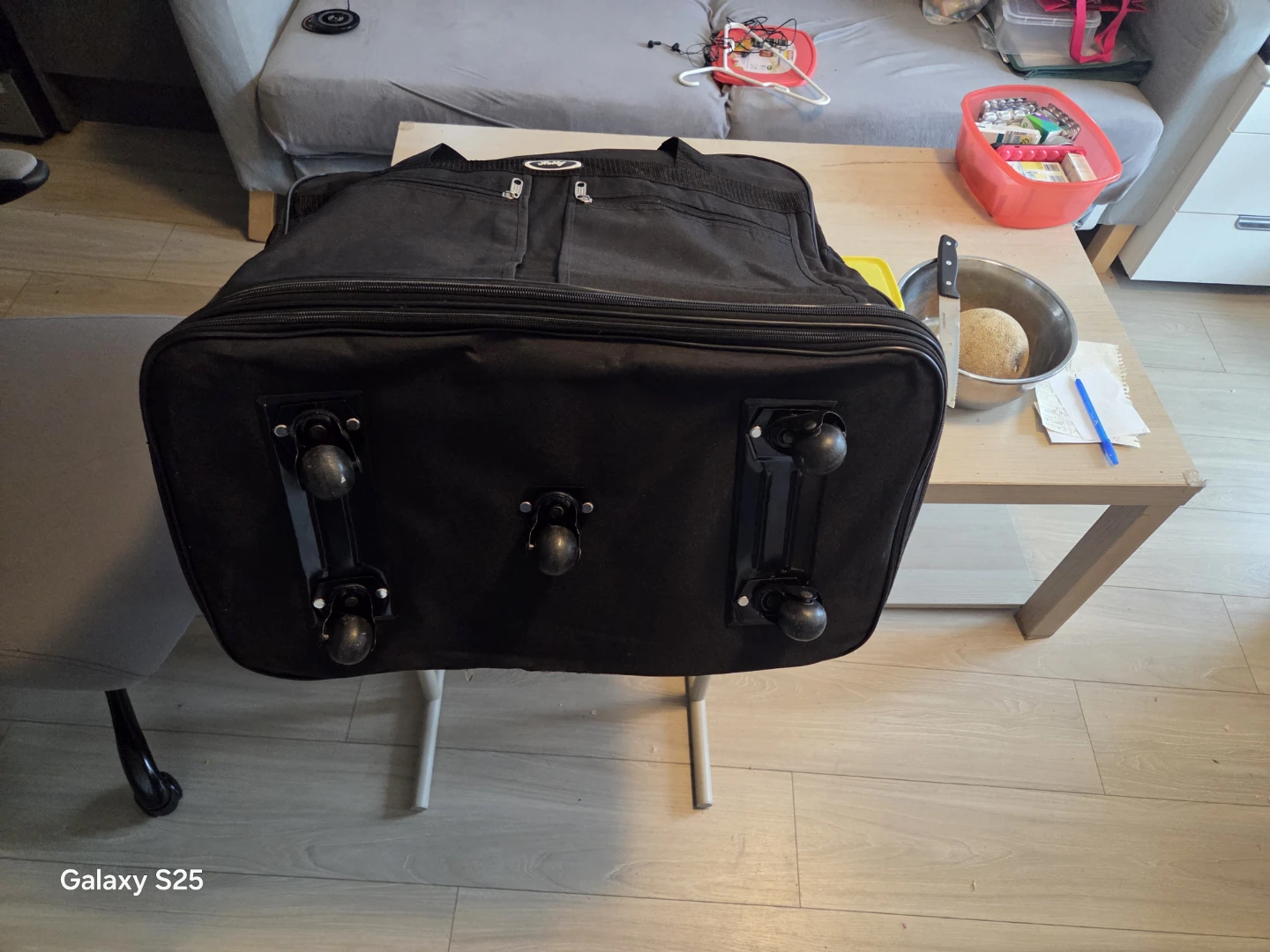 Black Duffle Bag with Wheels - photo 5