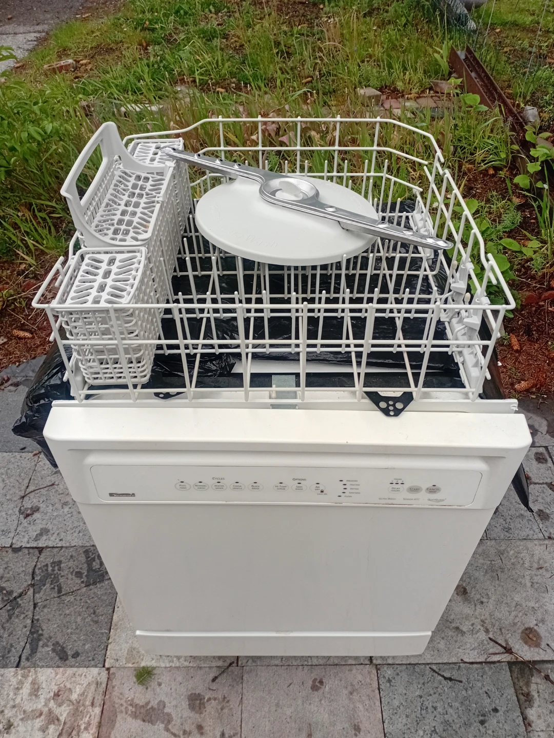 KitchenAid Dishwasher (PLEASE CONTACT!) - photo 4