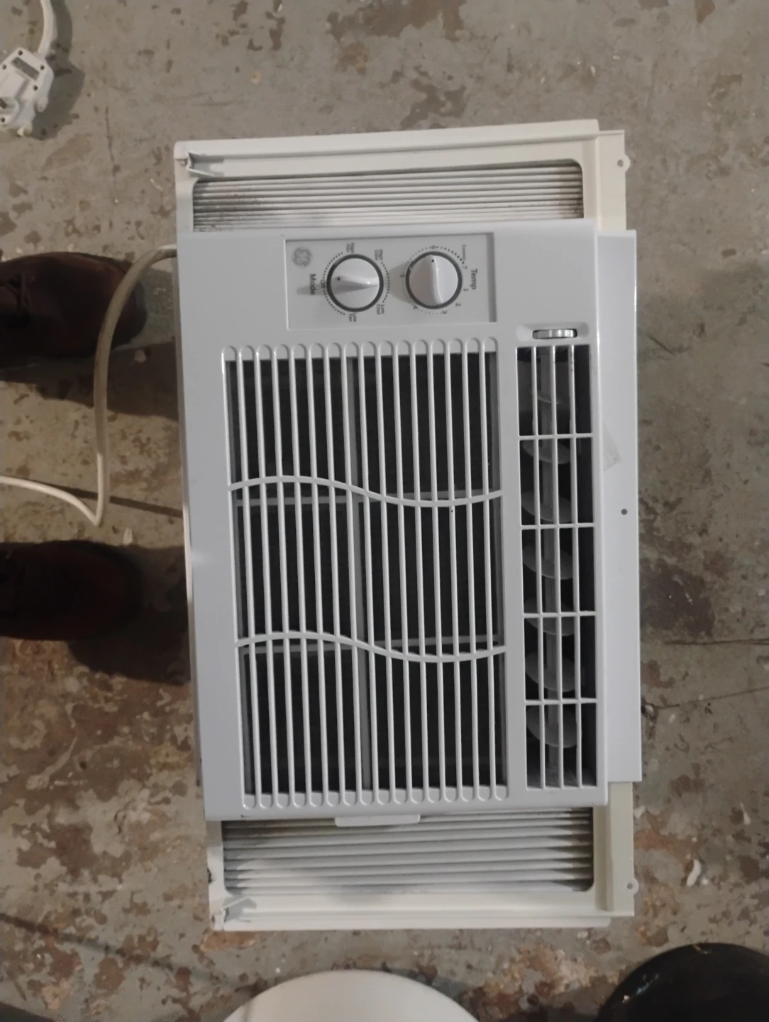 GE Window Air Conditioner