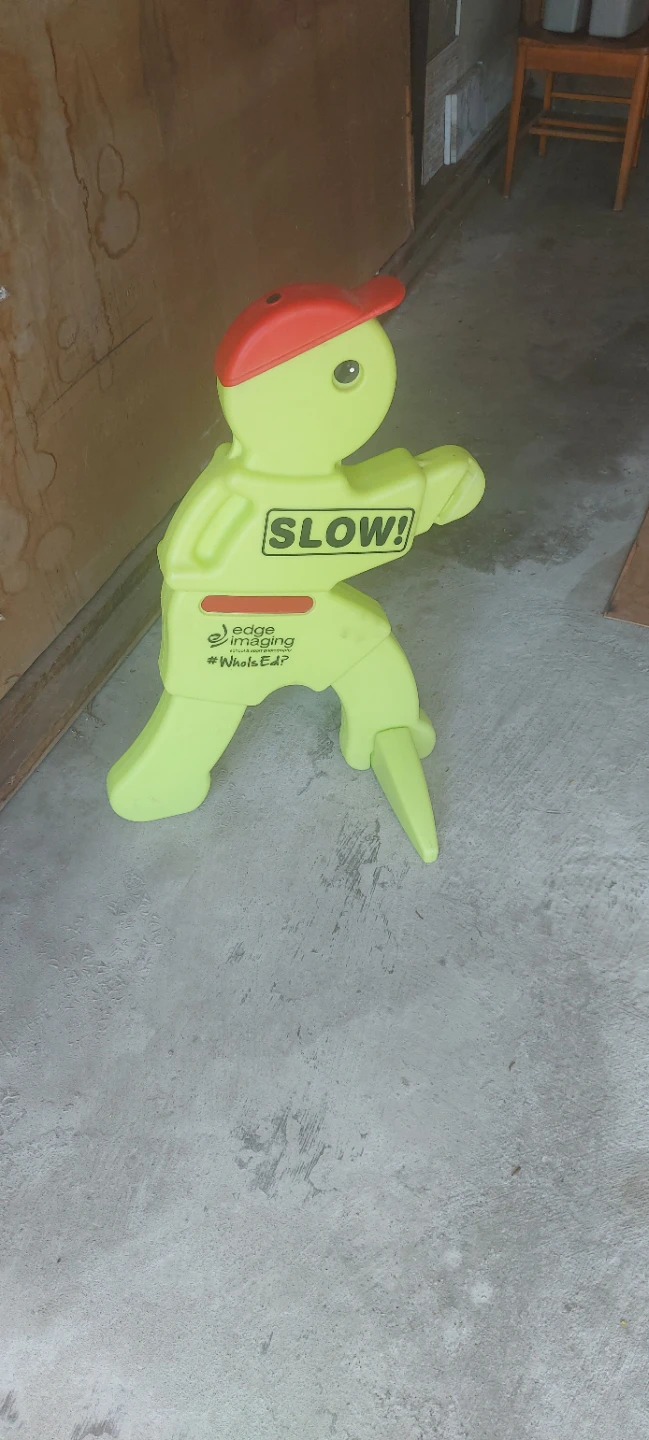 Safety Sign - SLOW! Kid Figure