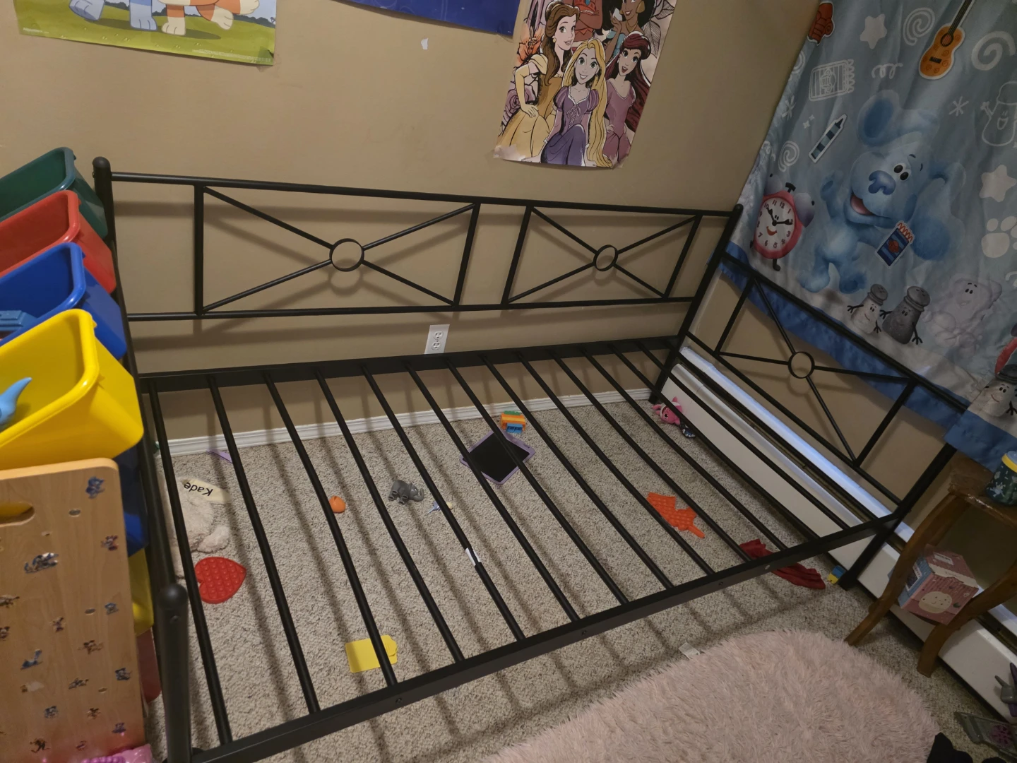 Twin day bed frame - photo 2