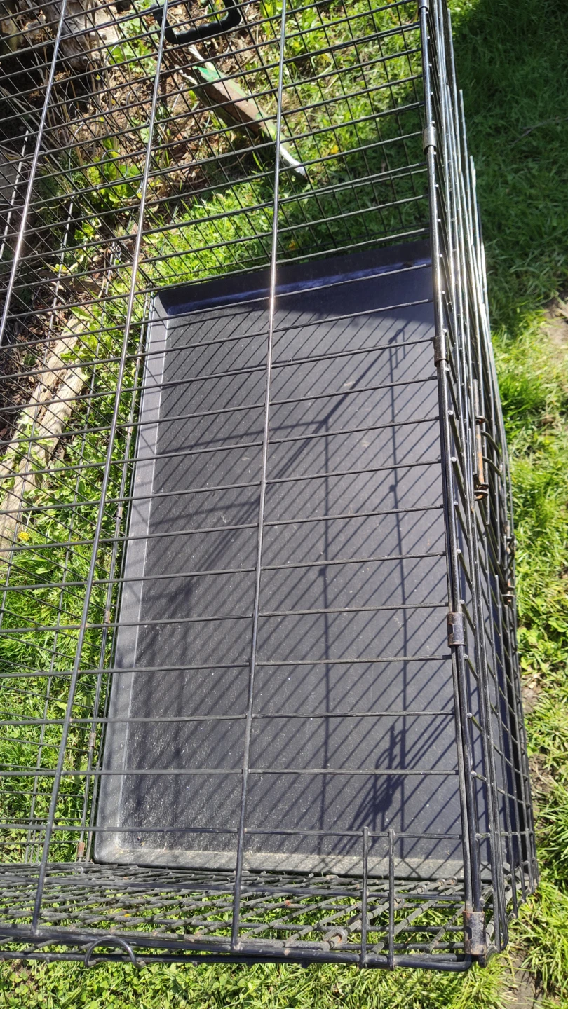 Large Black Metal Dog Crate with Tray - photo 2