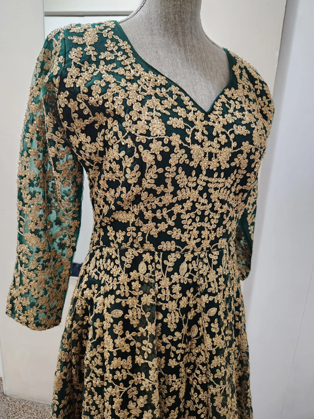 Women's Green Embroidered Anarkali Dress - photo 2