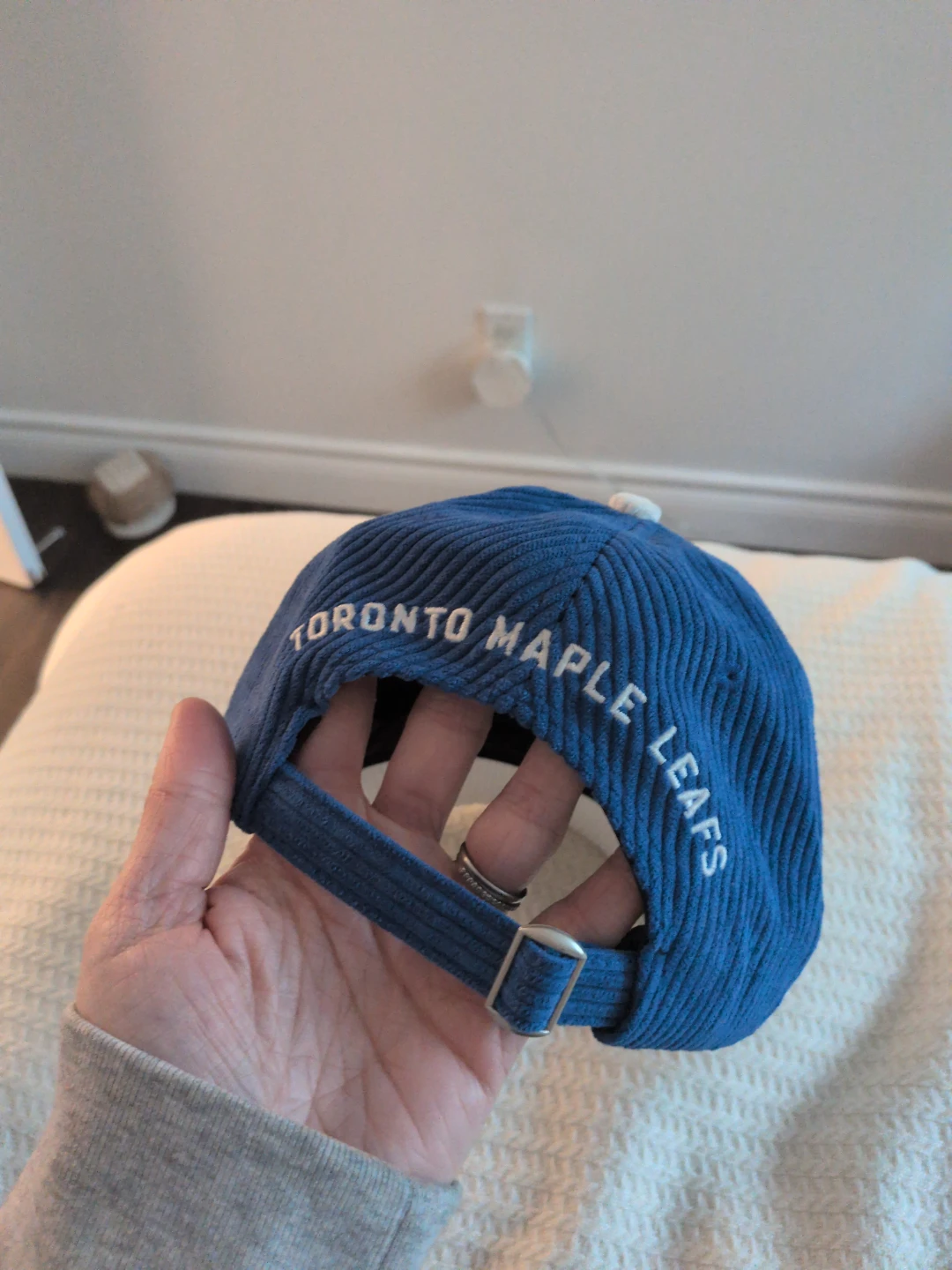 Toronto Maple Leafs Corduroy Baseball Cap - photo 2