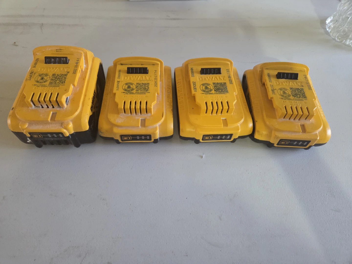 DEWALT 20V Lithium Ion Battery Pack