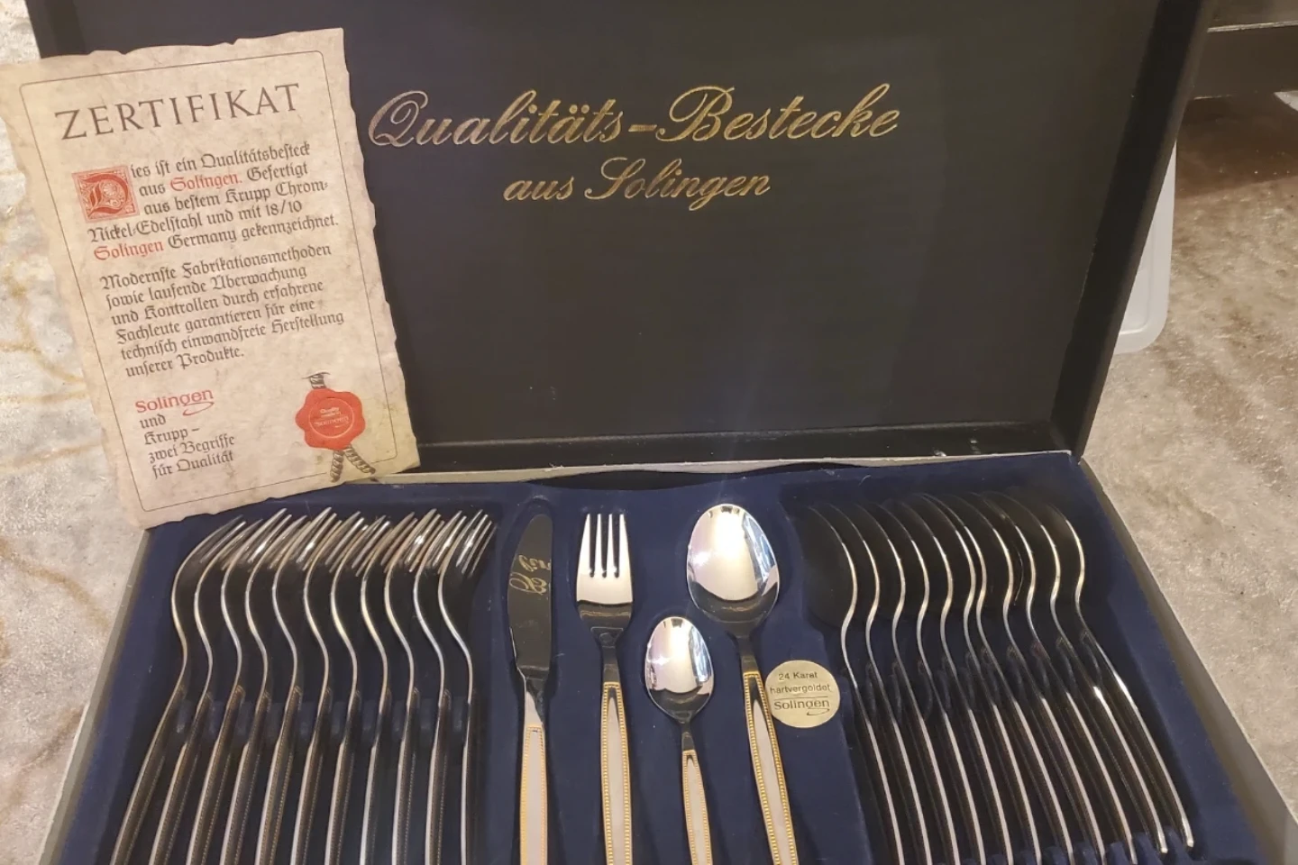 24 Karat Gold Plated Cutlery Set Qualitäts-Bestecke aus Solingen