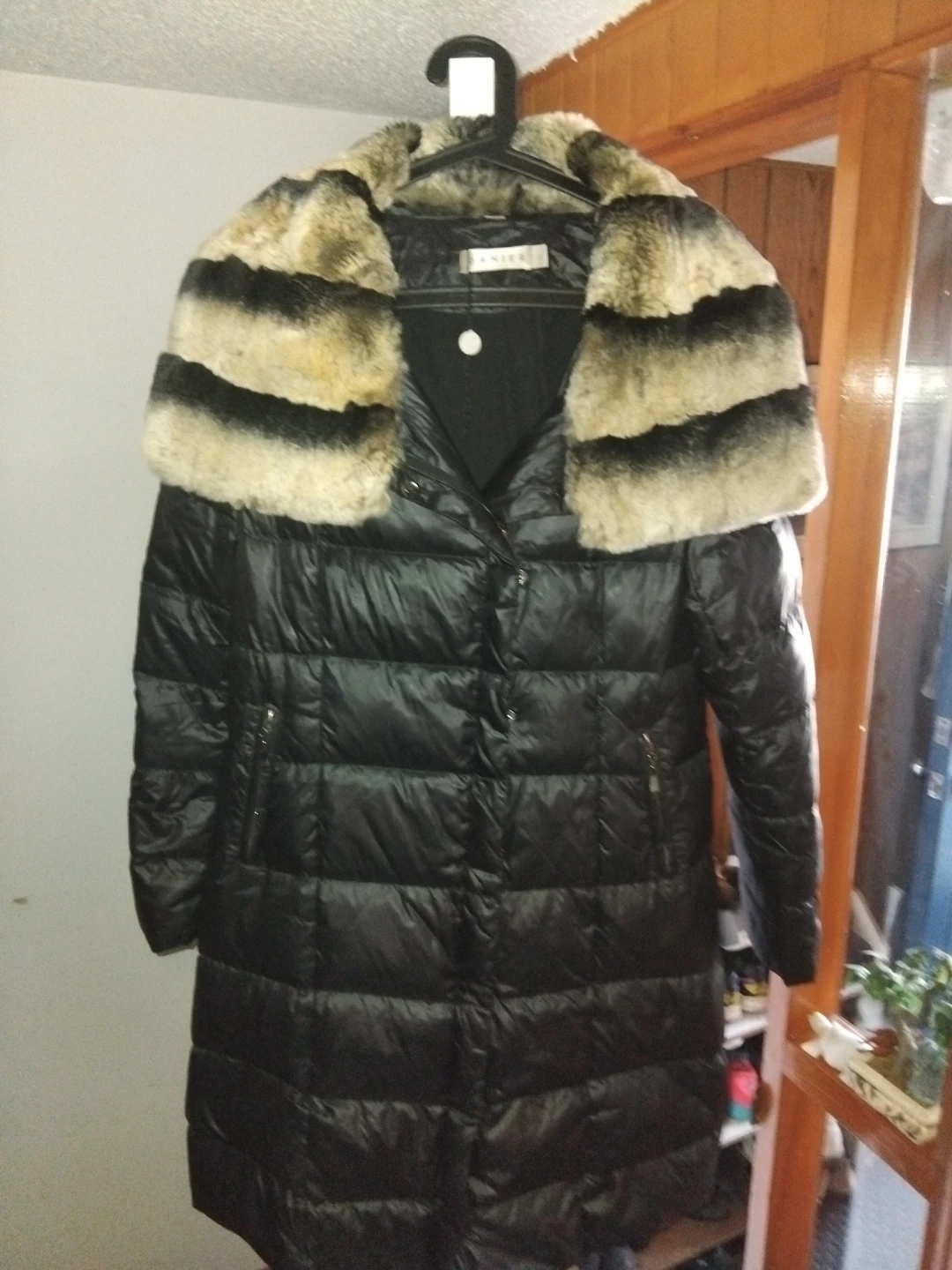 DANIER Puffer Coat with Fur Collar - photo 2
