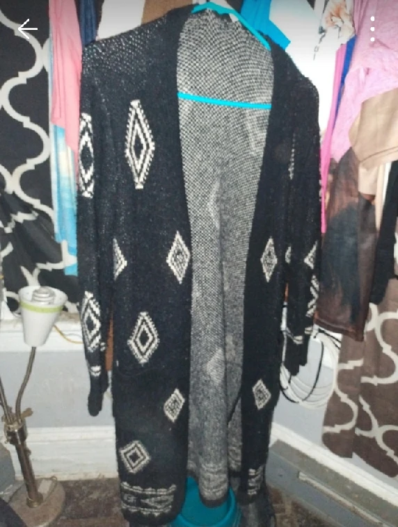 Black and White Diamond Pattern Long Cardigan