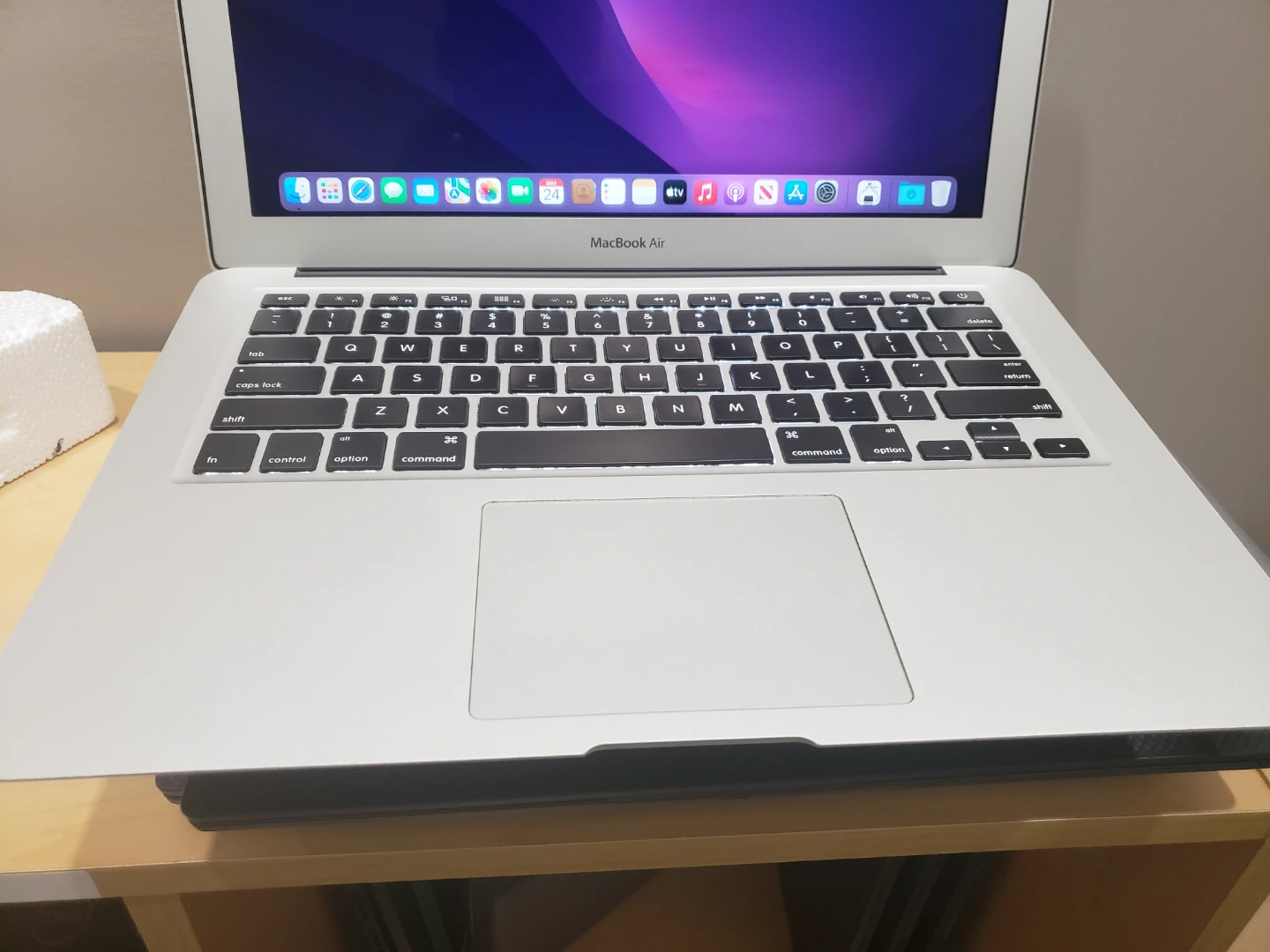 Apple MacBook Air 2015 - photo 2