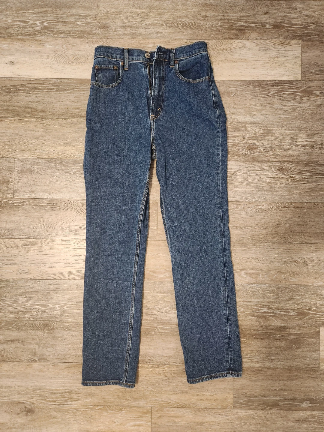 Abercrombie & Fitch Ankle Straight Jeans