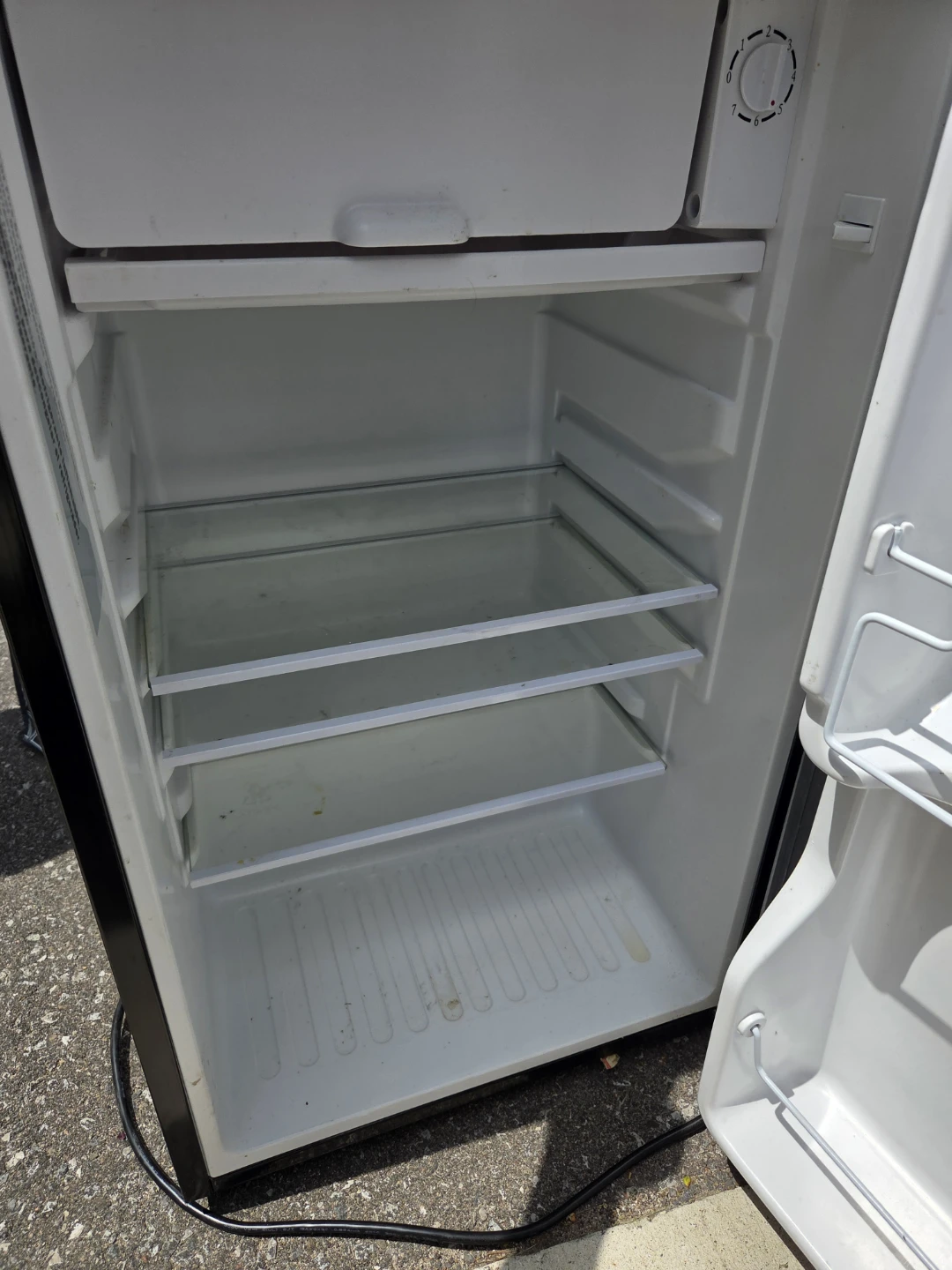 Magic Chef Mini Fridge - photo 2