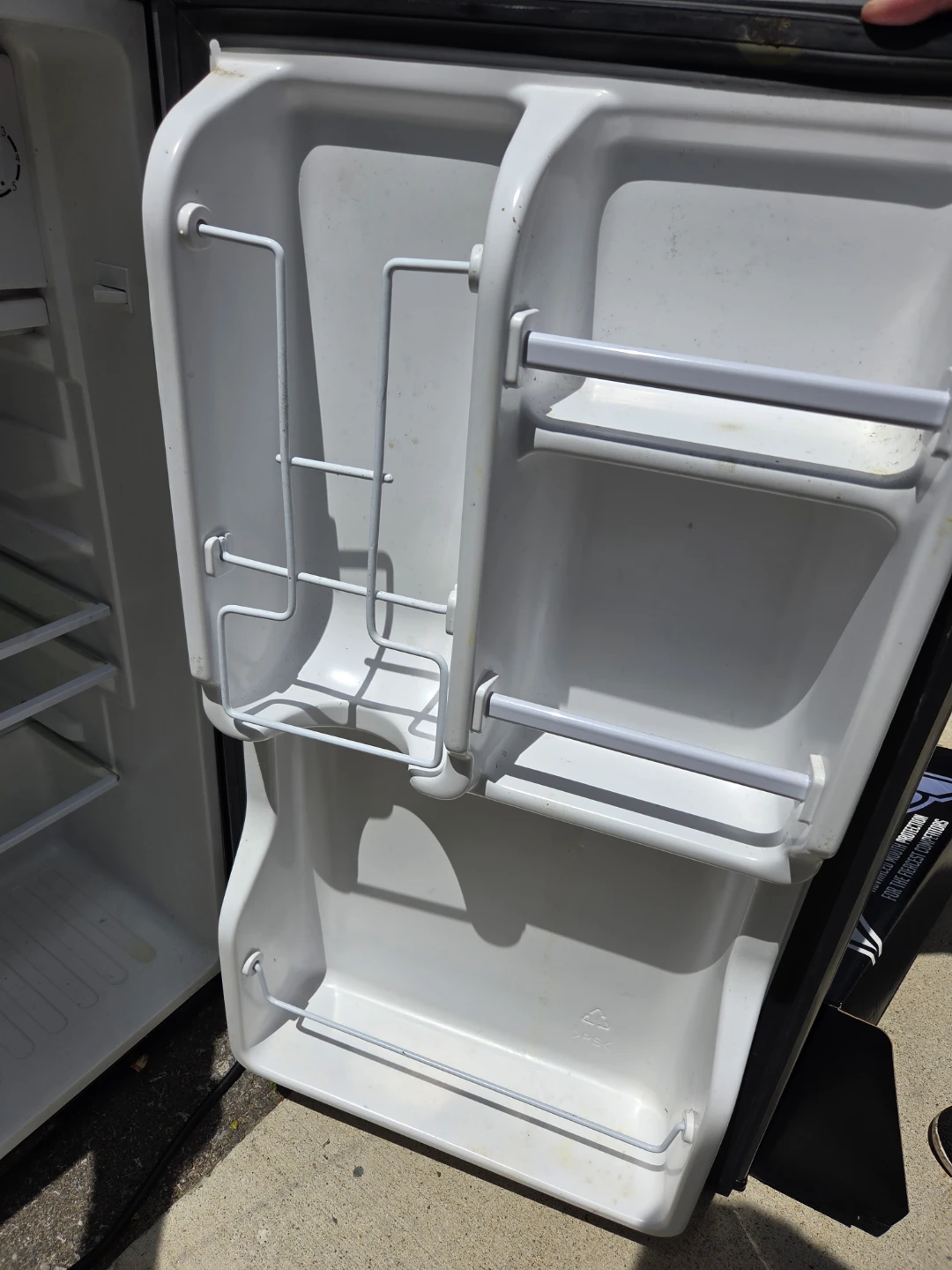 Magic Chef Mini Fridge - photo 3