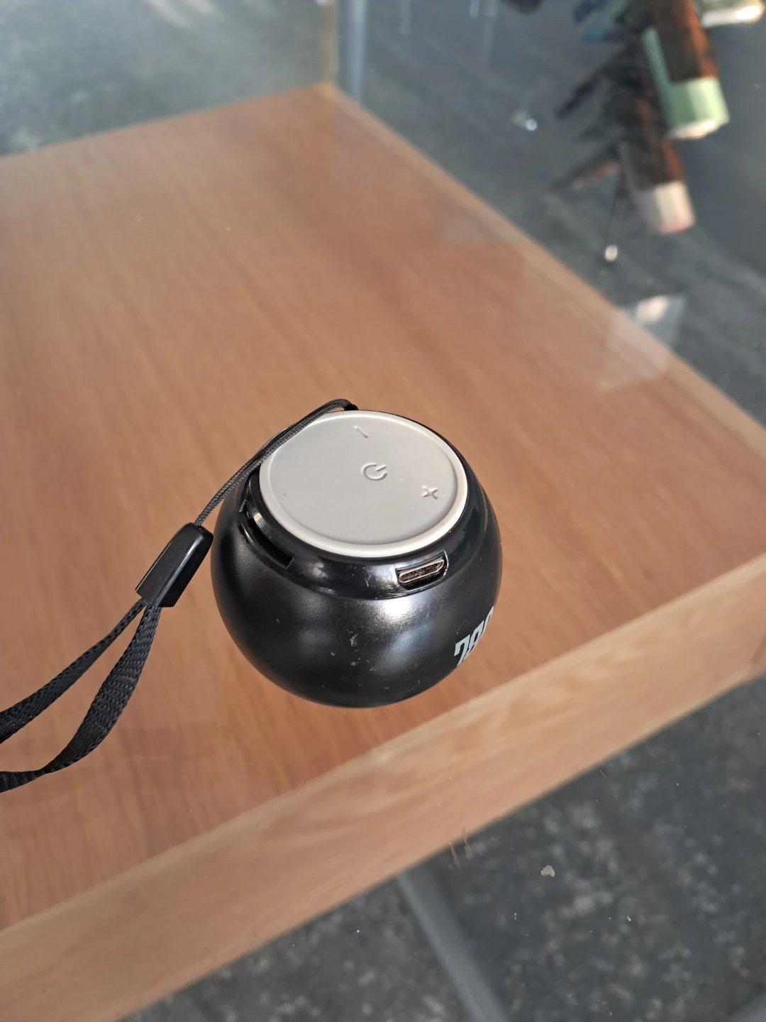 JBL Portable Mini Speaker - photo 3