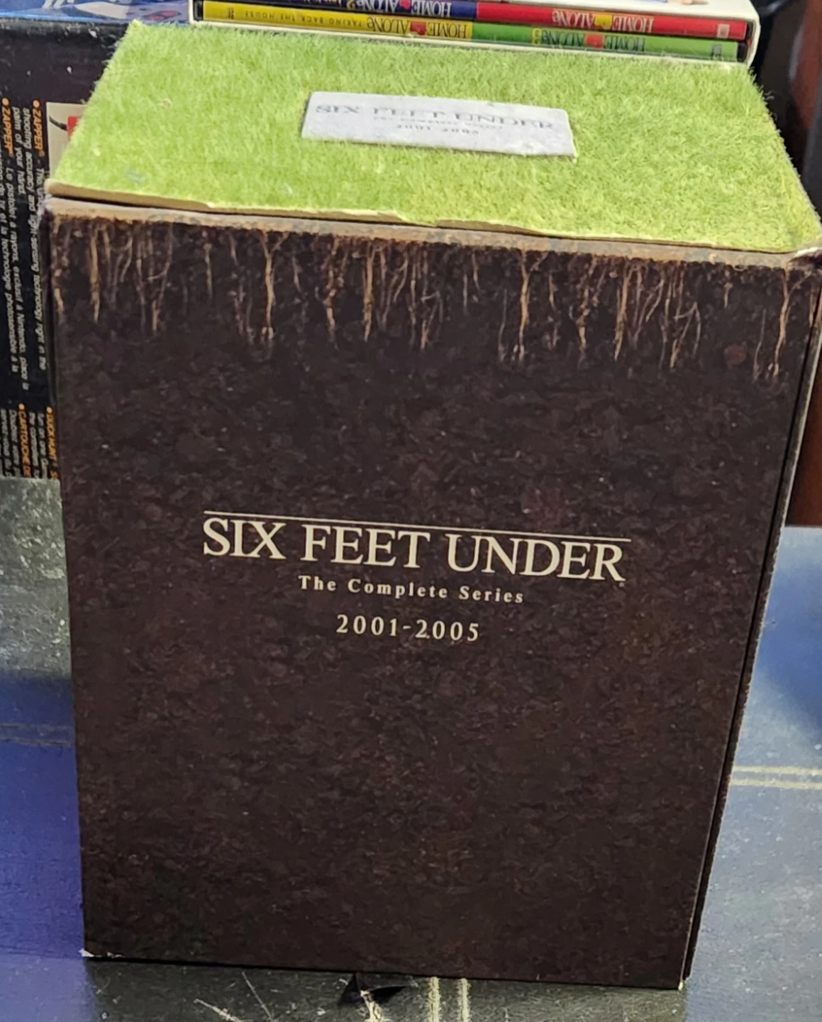 Six Feet Under The Complete Series Grass Top Collector's Edition