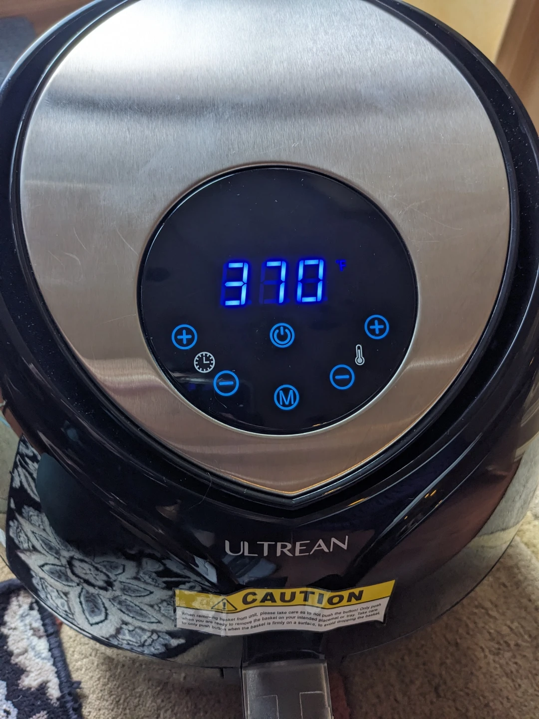 Like New Ultrean Air Fryer and Accessories - photo 5