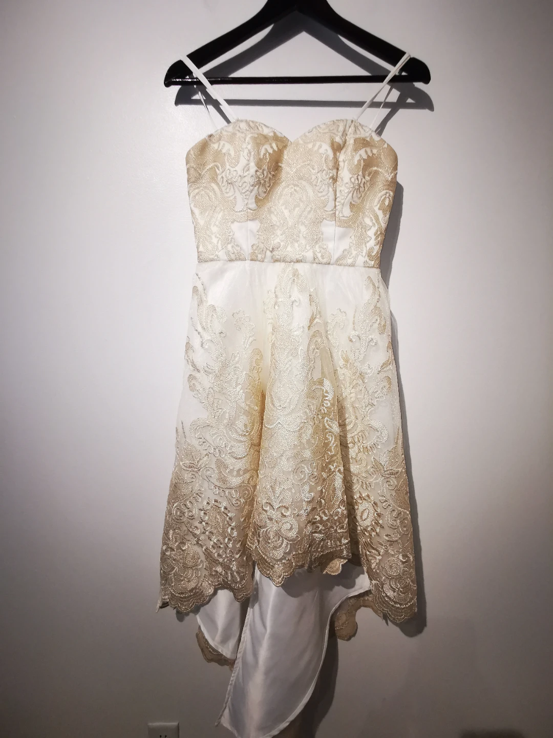 Chi chi White and Gold Lace High-Low Dress chi chi s8 - photo 2