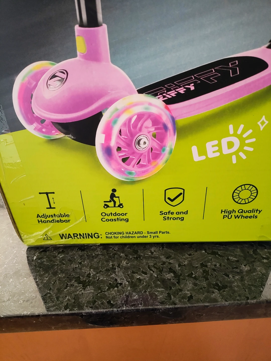 Ziffy Pink 3-Wheel Scooter with LED Light-Up Wheels (Ages 3-5) - photo 2