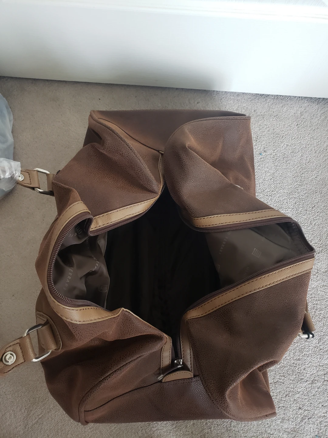 Dino Ferreani Brown Rolling Suitcase/Duffle Bag - photo 4