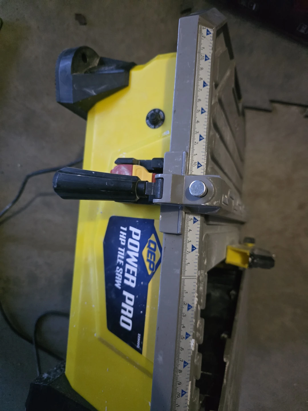 QEP Power Pro 1HP Tile Saw