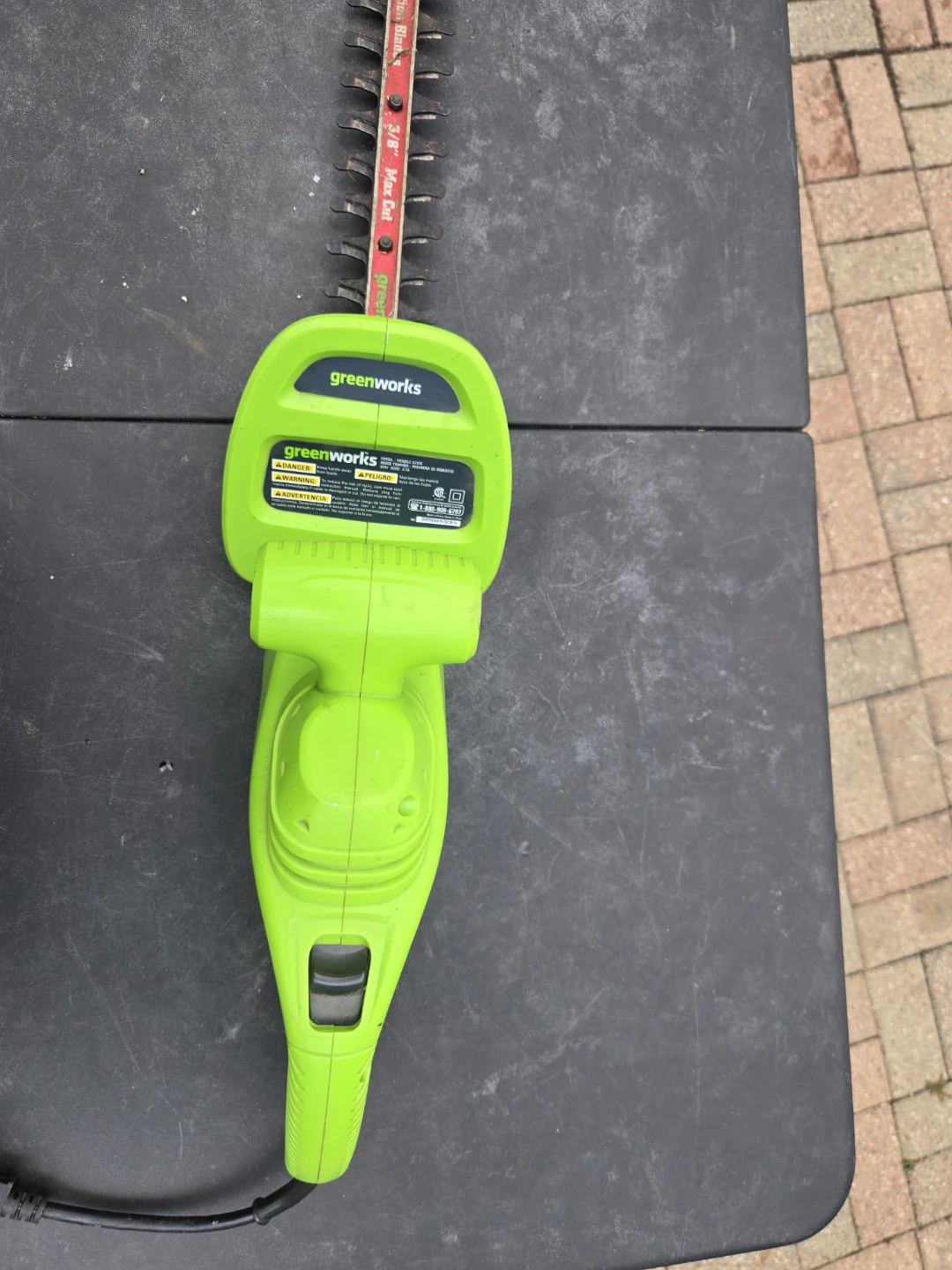 Greenworks Hedge Trimmer - 18" Blade