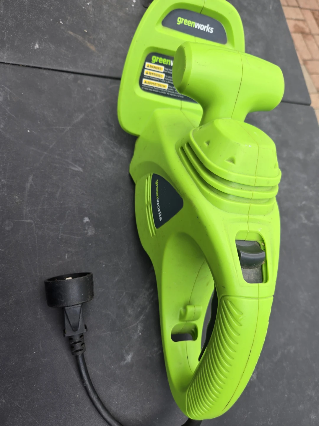 Greenworks Hedge Trimmer - 18" Blade - photo 4