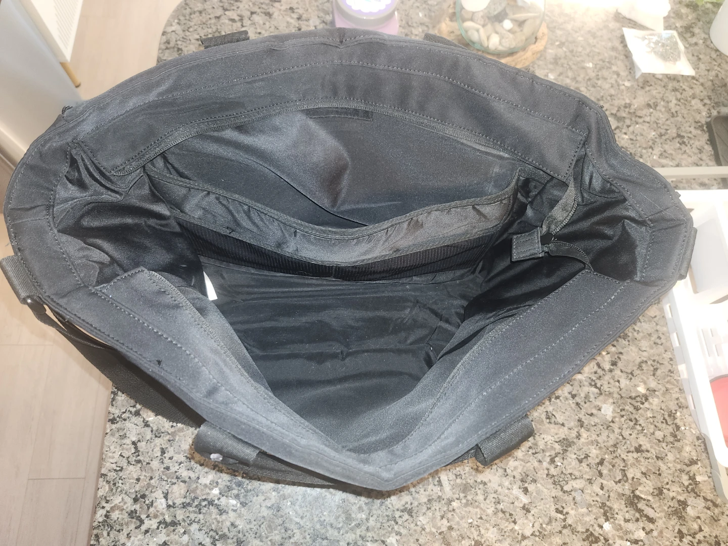 Large Black Tote/Duffel Bag – FWD (SportChek) - photo 3