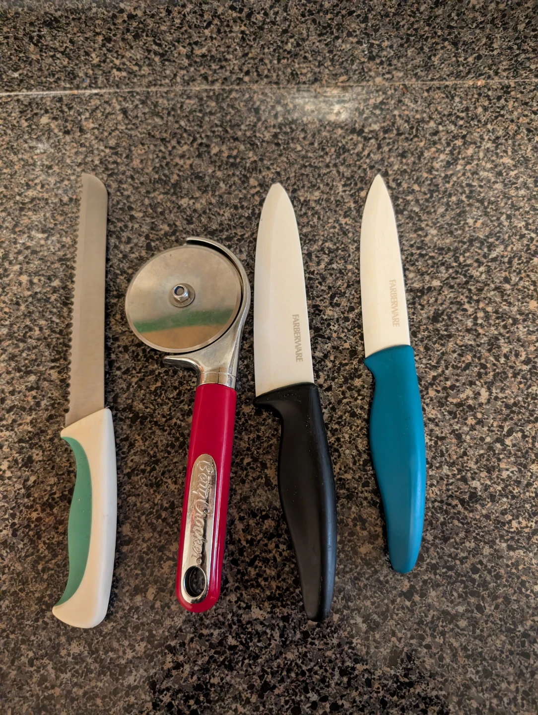 Knives and Pizza Cutter Bundle - photo 4