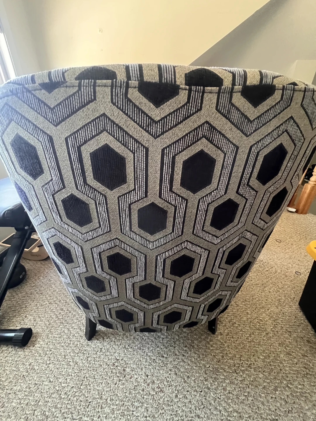 Barrel tub accent chair - photo 3