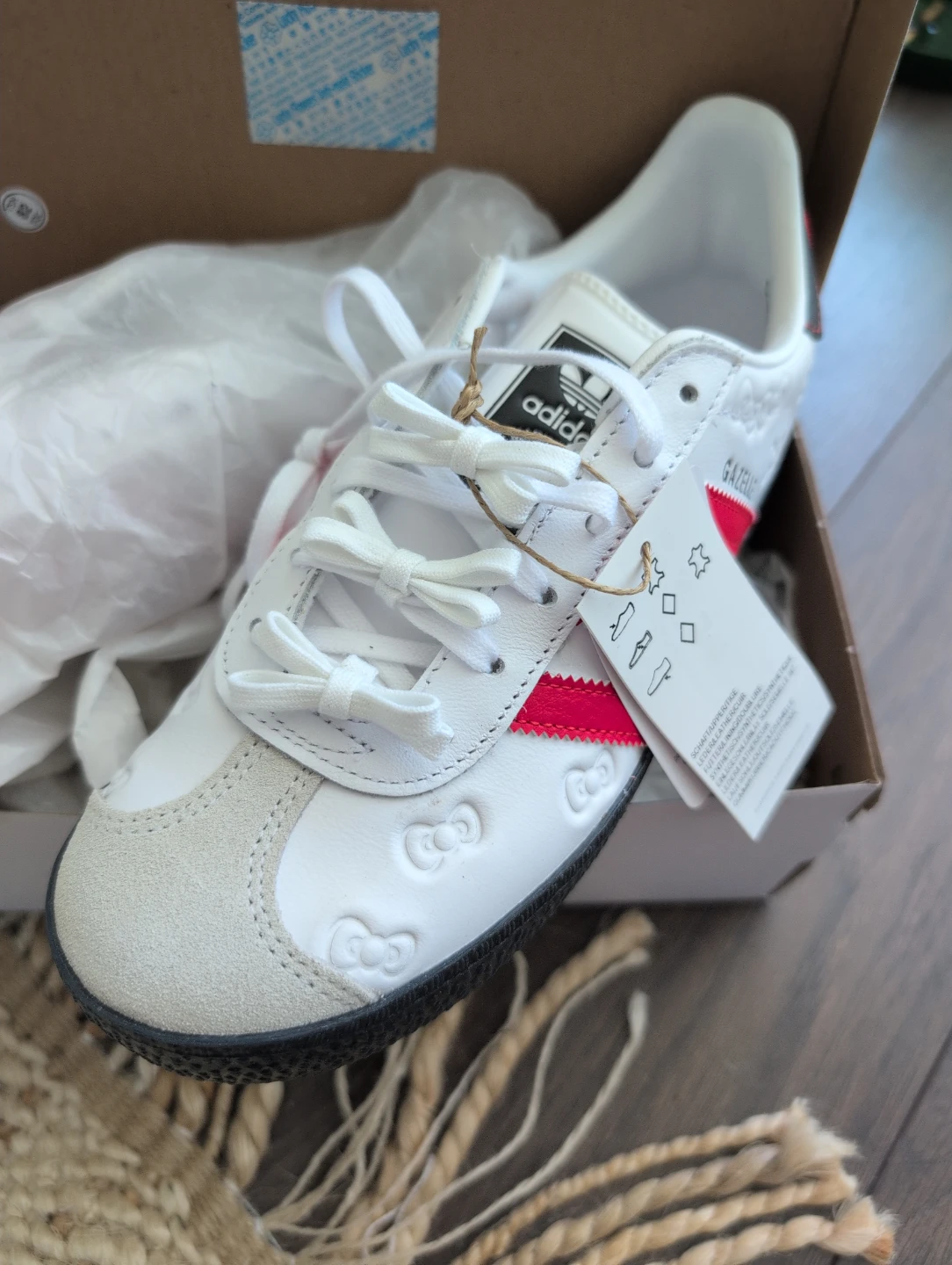 Adidas Gazelle J Hello Kitty 50th Anniversary Shoes - photo 4
