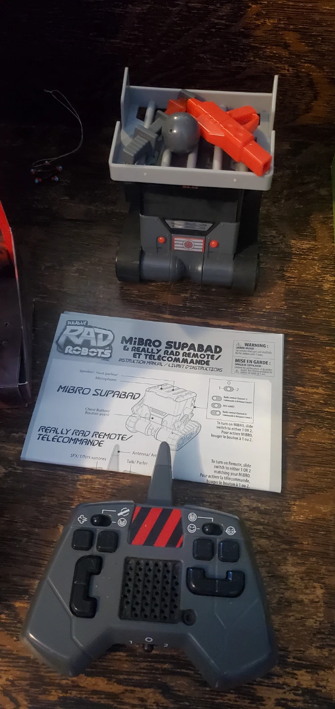 Really Rad Robots MiBRO Supabad with Remote