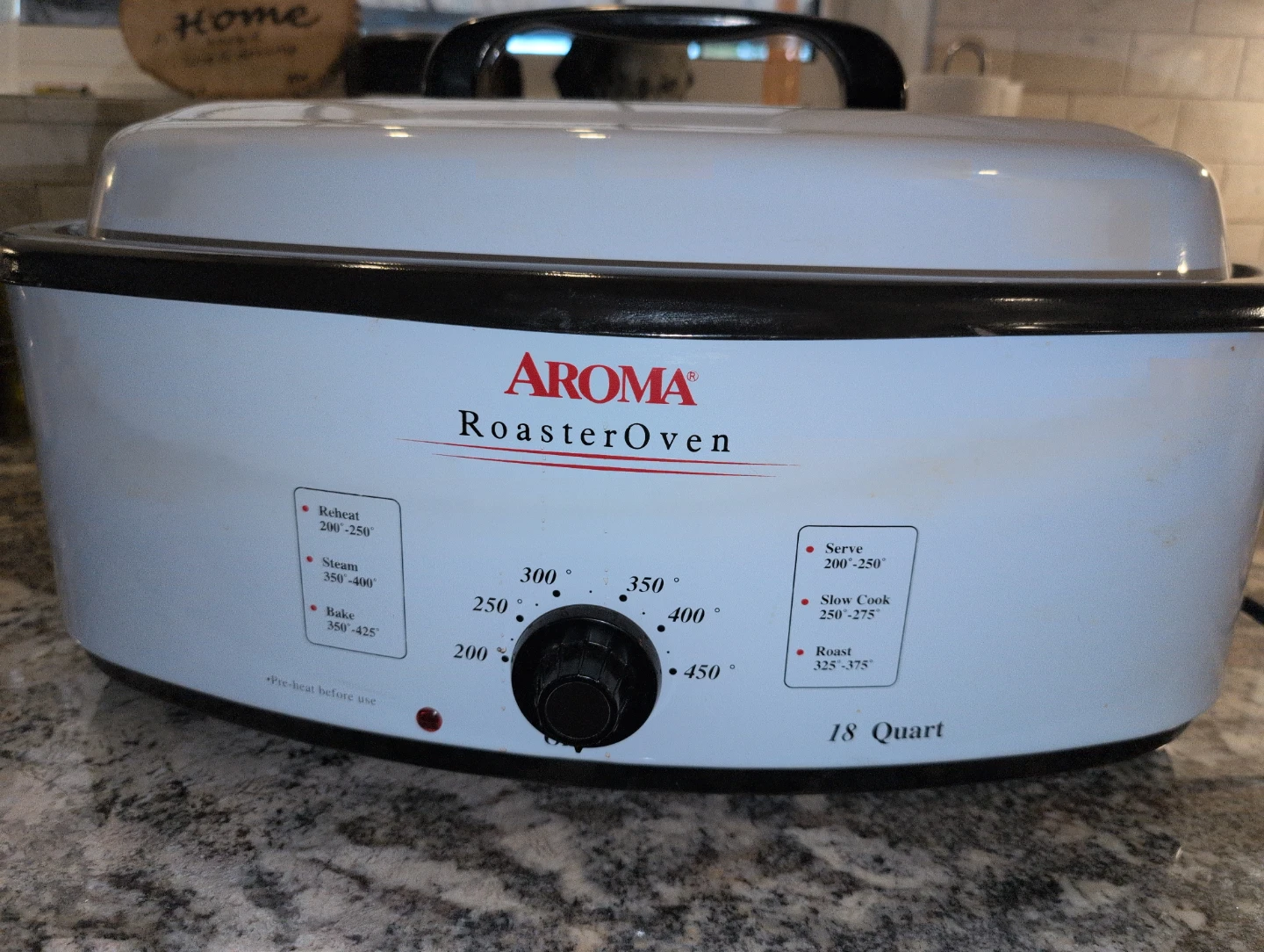 Aroma 18 Quart Roaster Oven with Rack