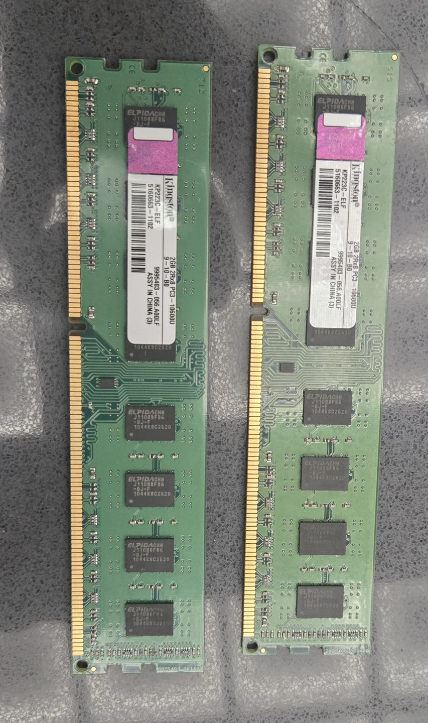 Kingston 2GB DDR3 RAM Sticks