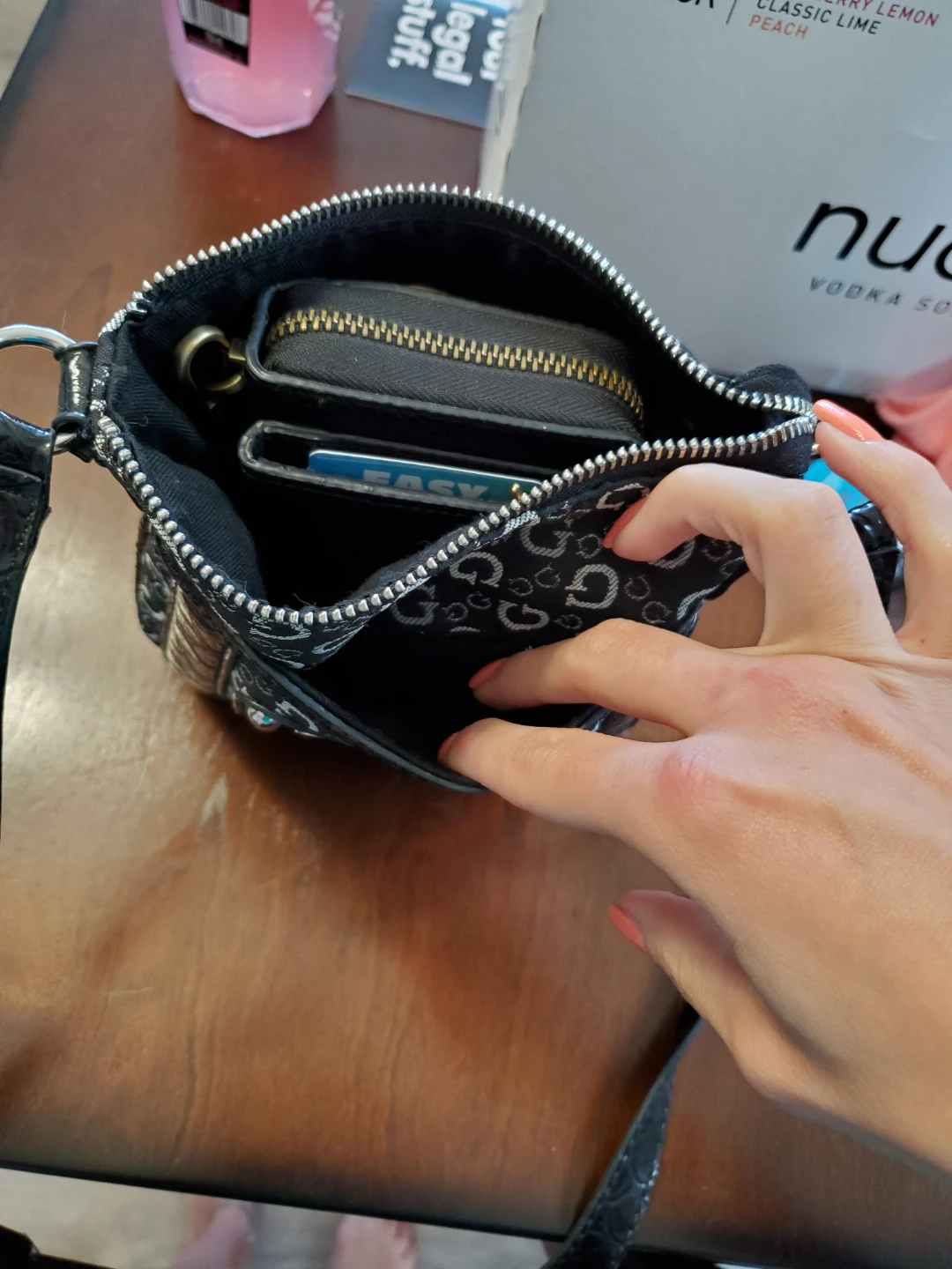 GUESS Black Crossbody Bag - photo 2