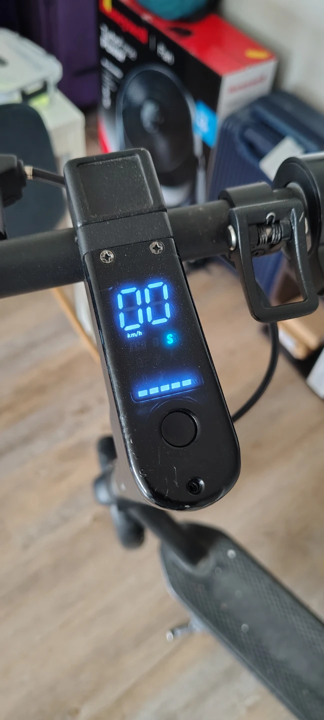 RIOR Electric Scooter - photo 2