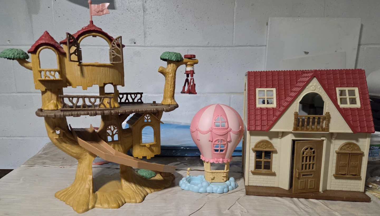 Calico critters+House+Furniture lot (Buy all as bundle!) - photo 2