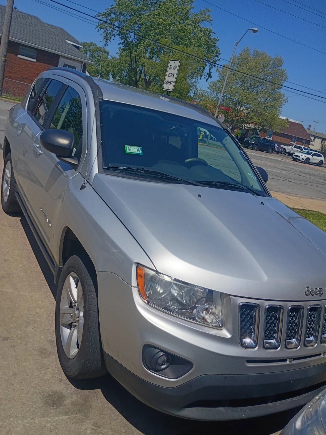 Silver Jeep Compass - photo 5