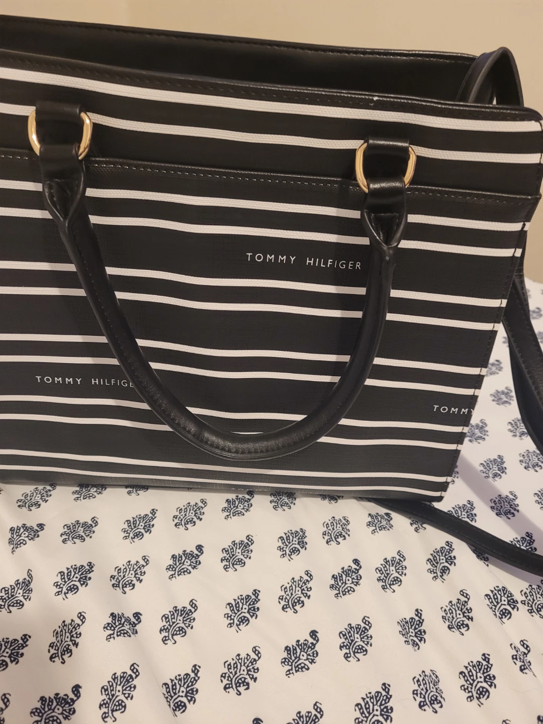 Tommy Hilfiger Striped Tote Bag - photo 4