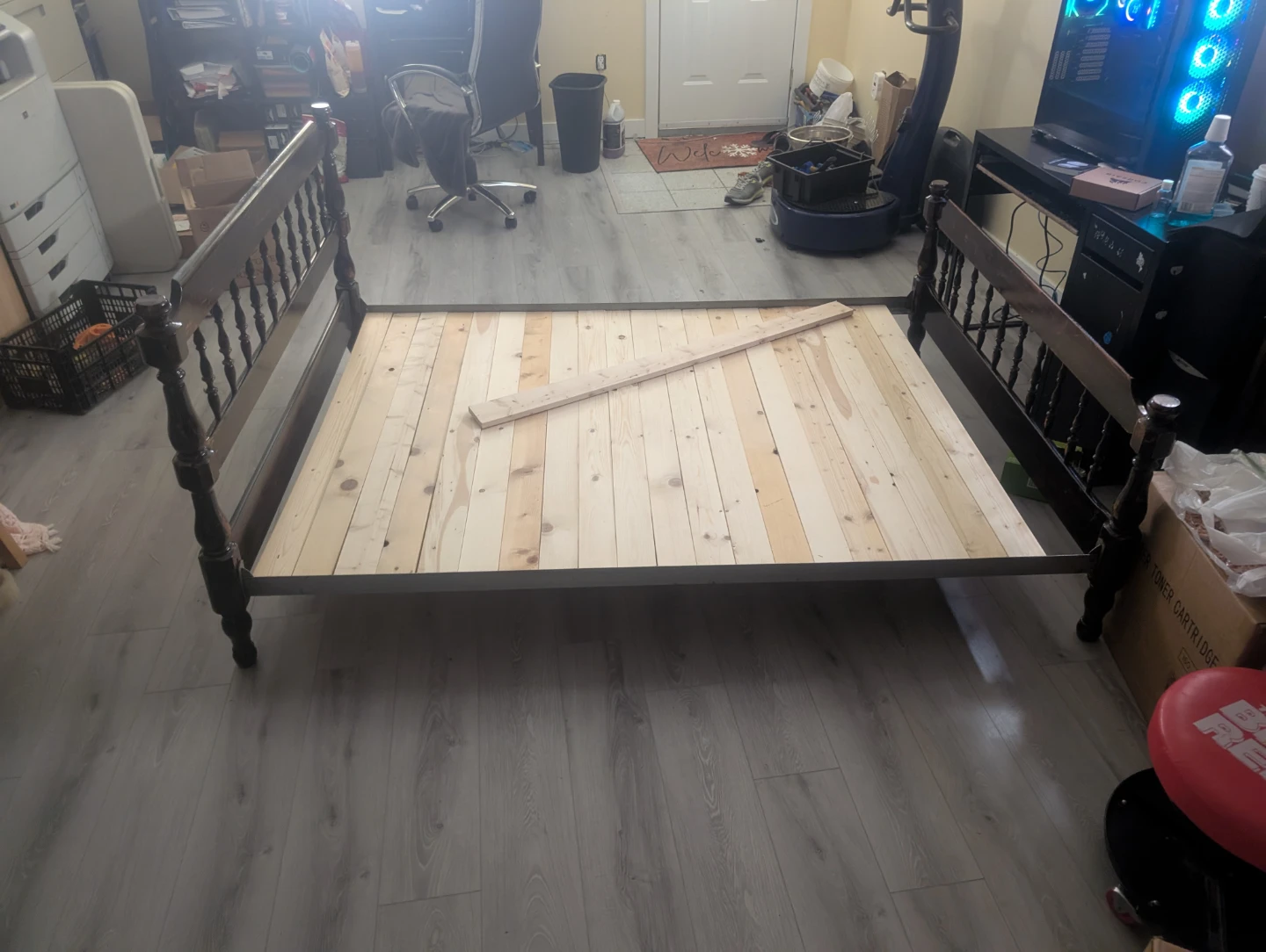 Dubble bed frame - photo 2