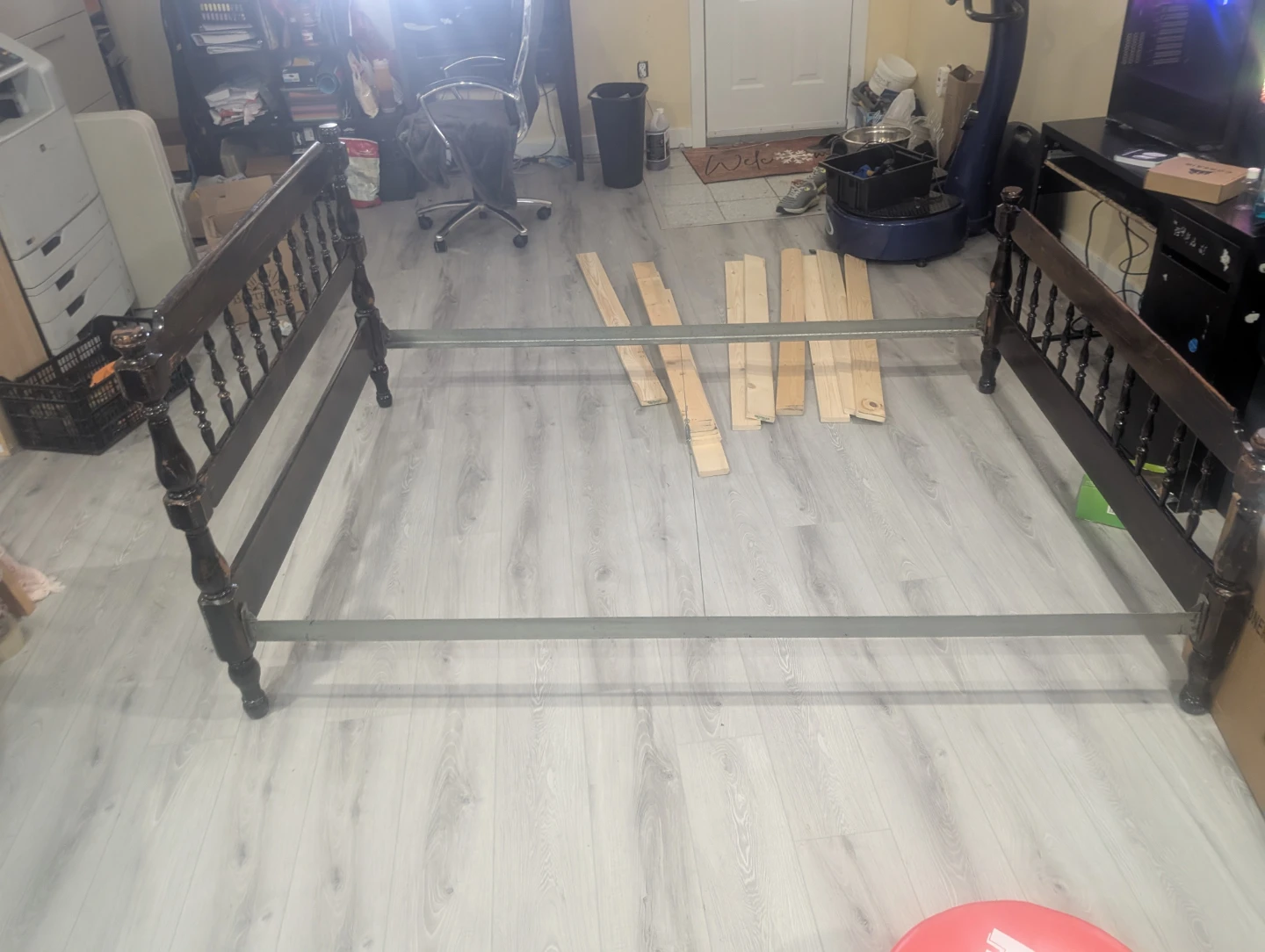 Dubble bed frame - photo 3